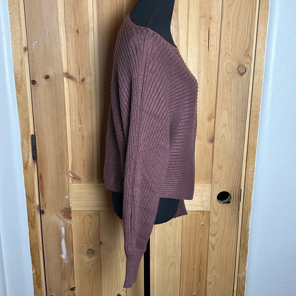 ANTHROPOLOGIE Asymmetrical Crop Sweater - Picture 7 of 14